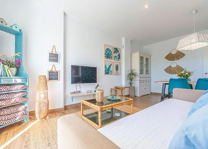 Apartament Con Jardin Privado - Simplytarifa *
